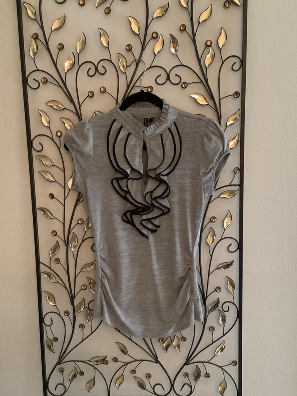 HeartSoul Gray Short-Sleeve Ruffle Front Blouse